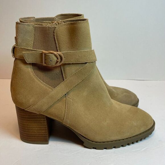 Blondo Women's Waterproof Suede Ankle Boot - Size 9M - Picture 2 of 7